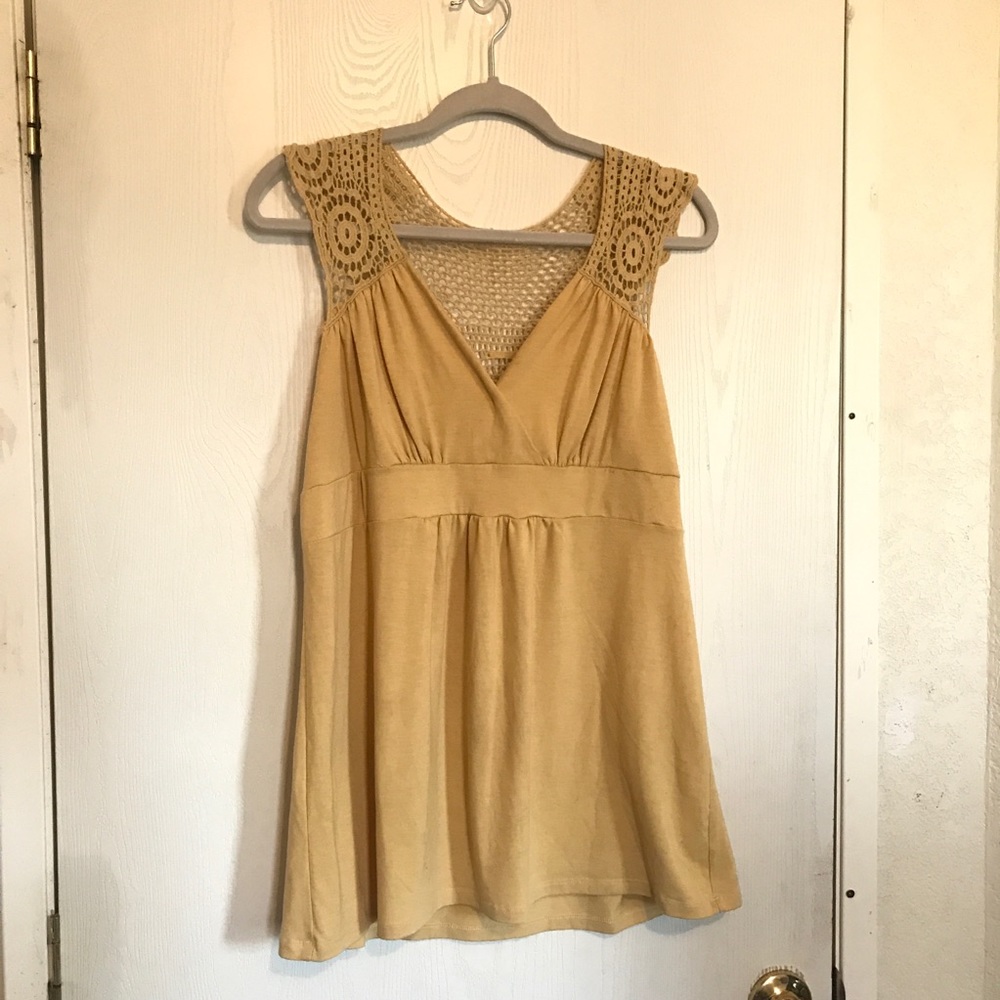 🌻Cherie Top sleeveless Mustard Yellow Large